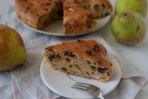 En trinnvis oppskrift på pæresvampekake