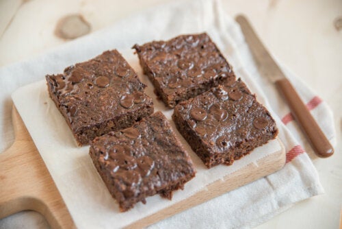 Vegansk og glutenfri oppskrift på brownies med søtpotet