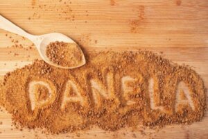 Panela: hva det er, fordeler og kontraindikasjoner