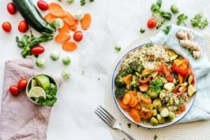 En 15-dagers diett for å redusere midjen og lære å spise sunt