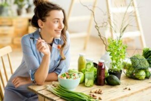 Fire ting som skjer når du vedtar et vegetarisk kosthold