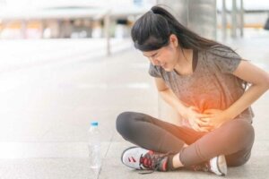 Hvordan behandle magetyngde naturlig