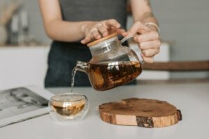 4 infusjoner med honning for å forbedre helsen din