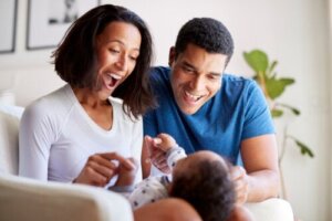 Hva er "babyspråk" og hvordan er det til nytte for babyer?