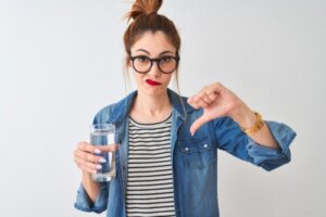 Tørr faste: hva er det, hvordan fungerer det og hva er dets ulemper?