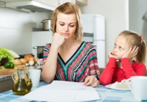 De vanligste oppdragelsesfeilene som former egoistiske ungdommer og voksne