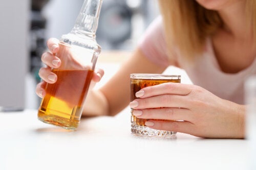 Det ketogene kostholdet og alkohol: Alt du trenger å vite