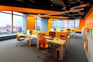 Hvordan dekorere en samarbeidsplass