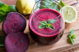 De 4 beste juicene med lavt kaloriinnhold for vekttap