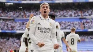 Innflytelsen av sportscoaching på ytelsen til Federico Valverde