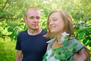 Hvorfor dater noen menn eldre kvinner?