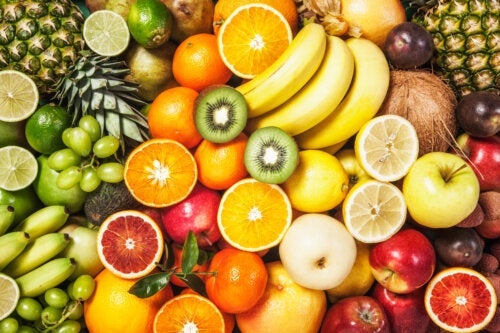 Ulike stadier av modenhet av frukt: egenskaper og fordeler