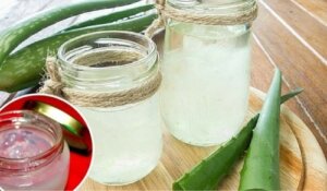 Hvordan lage en hårstylinggel med naturlige ingredienser