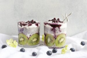 5 sunne smoothier for å rense tykktarmen naturlig