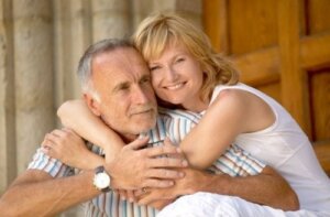 Hvorfor menn liker kvinner som er yngre