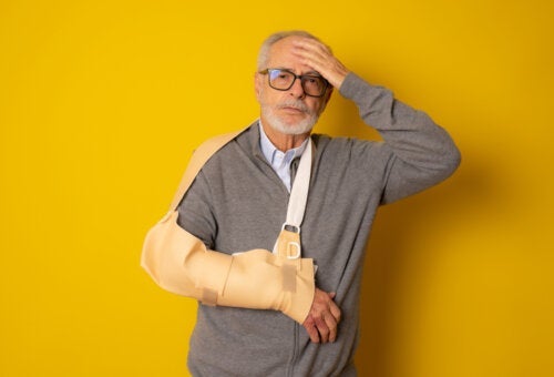 11 mulige årsaker til smerter i høyre arm