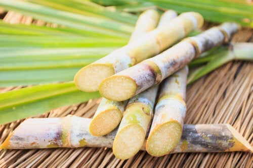 Sukkerrør: Næringsverdi og egenskaper