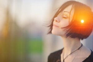 13 tips for å øke serotoninnivået naturlig
