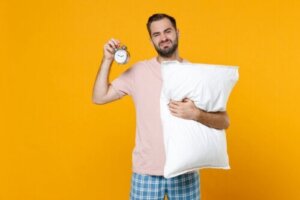 Bifasisk og polyfasisk søvn: Hva er de og når anbefales dem?