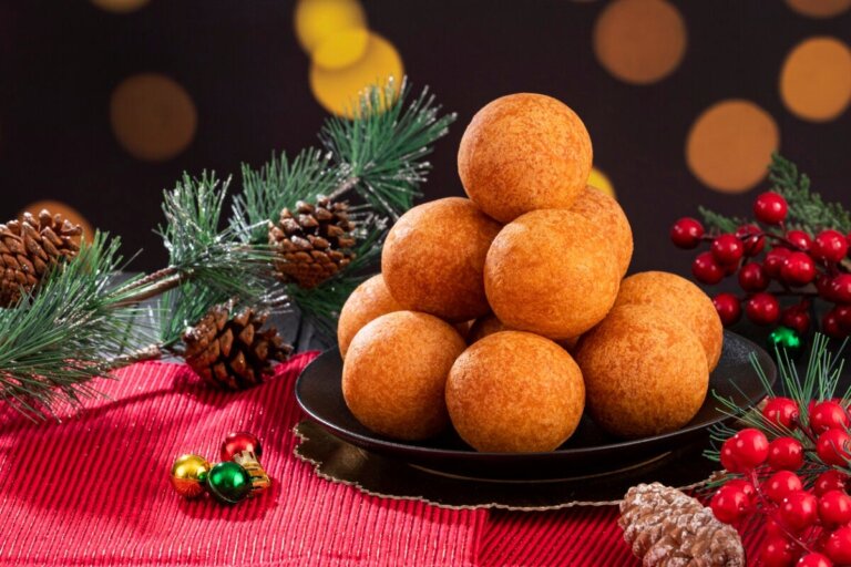 Prøv denne colombianske oppskriften på buñuelos for en tradisjonell og autentisk smak