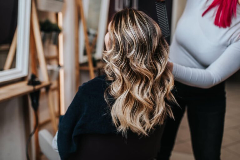 Slik kan du ta vare på balayage-striper: 7 essensielle tips