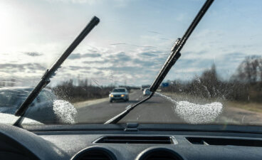 Sikt ved rattet: Vindusviskernes rolle for sikkerheten din